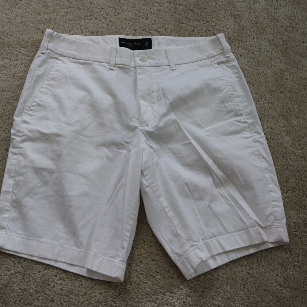 Abercrombie & Fitch White Men Shorts